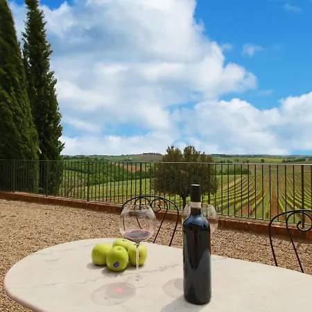 Amazing Farmhouse In Montepulciano With Shared Swimming Pool Tatil Evi *
